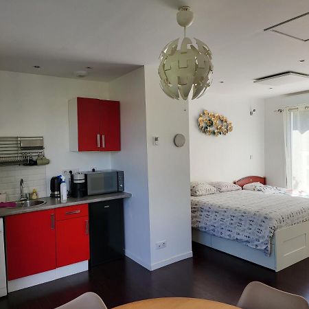 Maisonnette A 10Min De Disney Жосиньи Экстерьер фото
